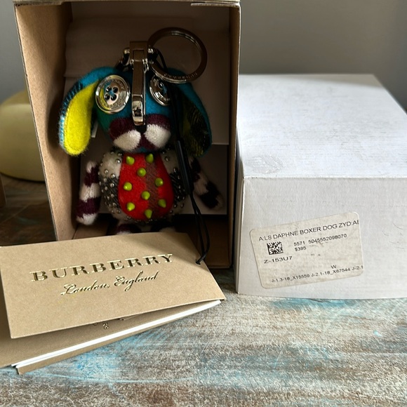 Burberry RARE Boxer Dog Key Chain - Picture 2 of 5